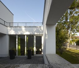 Haus Kani