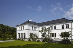 Haus Lang